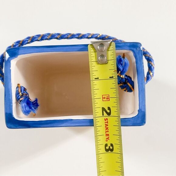 Christmas Ceramic Blue Gift Bag Planter Snowman Holidays Decoration Winter Time - Picture 6 of 6